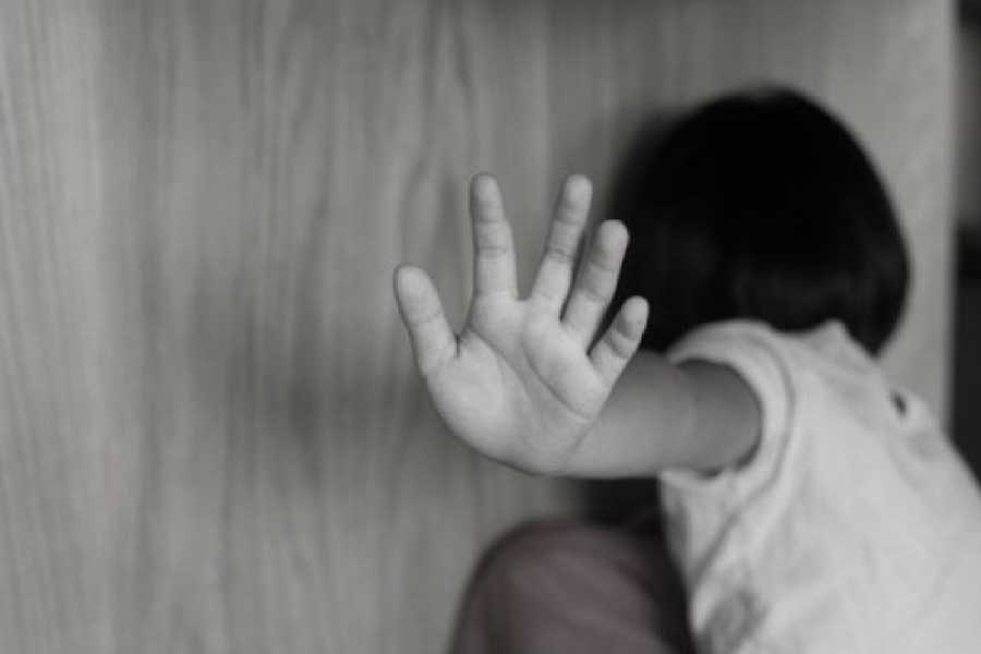 সেই চিঠিতে ১০০ নাবালককে যৌন নির্যাতন করে খুনের কথা স্বীকার করেছিলেন জাভেদ। এ-ও স্বীকার করেন, তিনি যে নাবালকদের নির্যাতন করেছিলেন, তাদের সকলের বয়স ৬ থেকে ১৬-র মধ্যে ছিল।