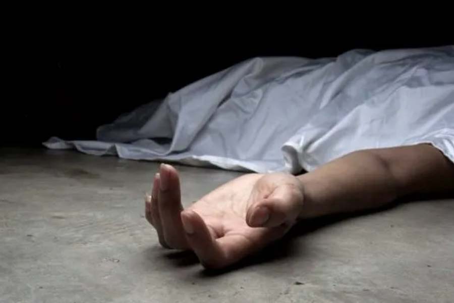 যদিও এই শাস্তি অনুমোদন পায়নি। বিচারাধীন অবস্থাতেই ২০০১ সালের ৯ অক্টোবর জাভেদ এবং তাঁর সহযোগী সাজিদ আহমদকে কোট লাখপত কারাগারে নিজ নিজ কক্ষে মৃত অবস্থায় উদ্ধার করা হয়।