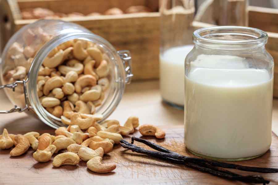 image of cashew milk