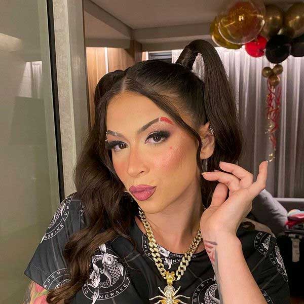 ব্রাজিলের এক সাংসদ পিপোকিনহার বিরুদ্ধে আইনি পদক্ষেপ গ্রহণ করেছিলেন ওই বিড়ালকাণ্ডের পর। তাঁর বিরুদ্ধে পশুদের বিরুদ্ধে নিষ্ঠুরতার অভিযোগ আনা হয়। সেই মামলা চলছে ব্রাজিলের আদালতে।