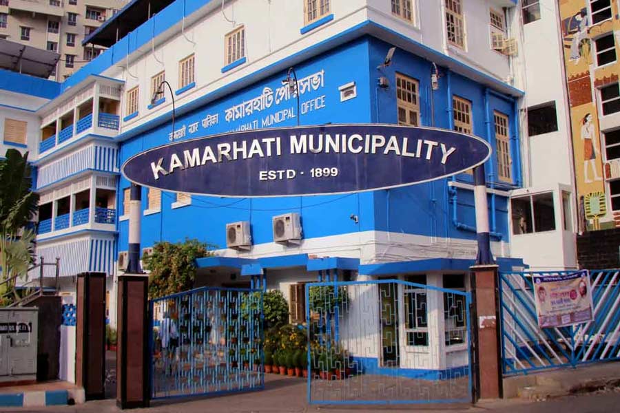 Kamarhati Municipality.