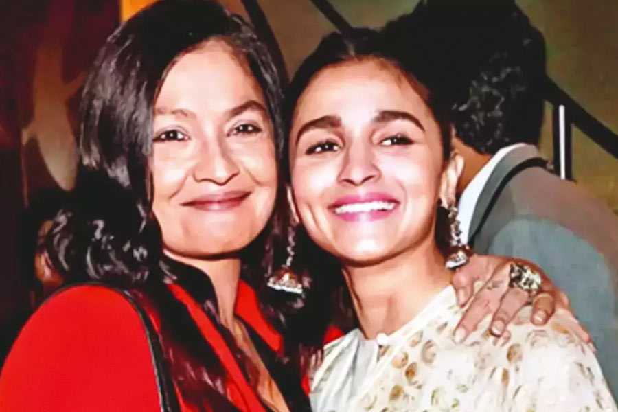 Alia Bhatt and Pooja Bhatt