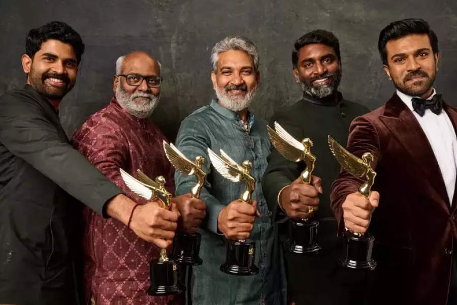 image of ss rajamouli and team 