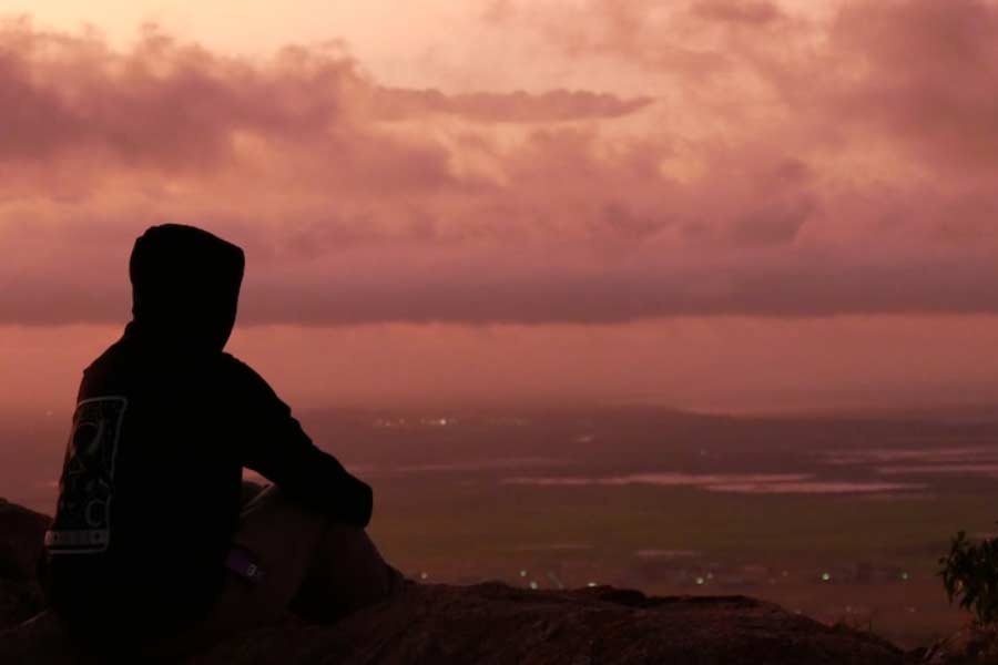 ১৮৯১ সালে অ্যারিজ়োনা এলাকায় বন্যা হওয়ায় জ্যাকবের খামারবাড়ি ভেসে যায়। সেই সময় নিউমোনিয়ায় আক্রান্ত হন তিনি। তখন জুলিয়া থমাস নামে এক বন্ধুর বাড়িতে আশ্রয় নেন জ্যাকব।