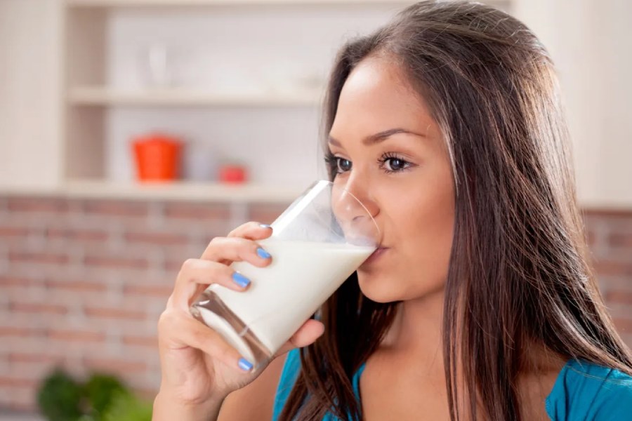 What is The Best Time to Drink Milk to Get Maximum Benefits