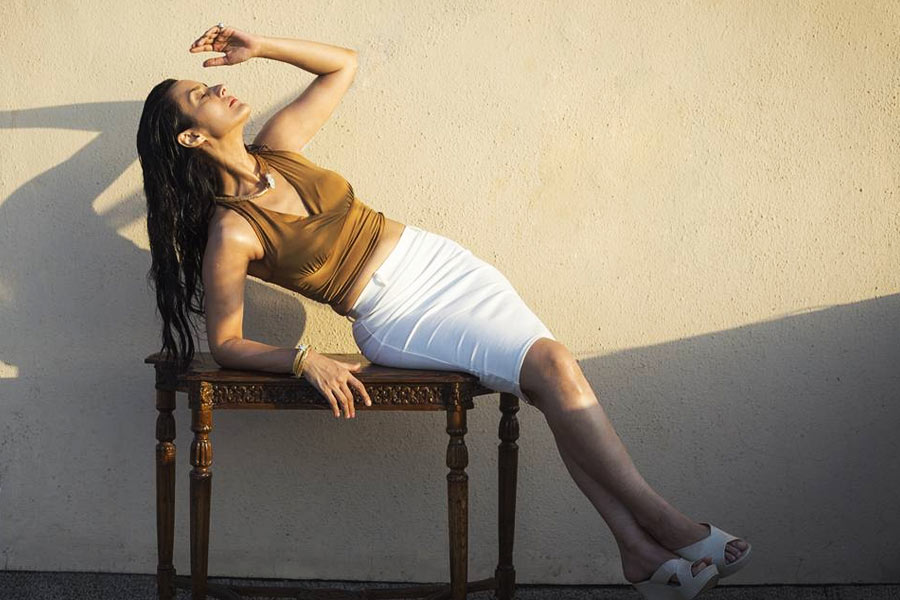 bollywood actress Tulip Joshi