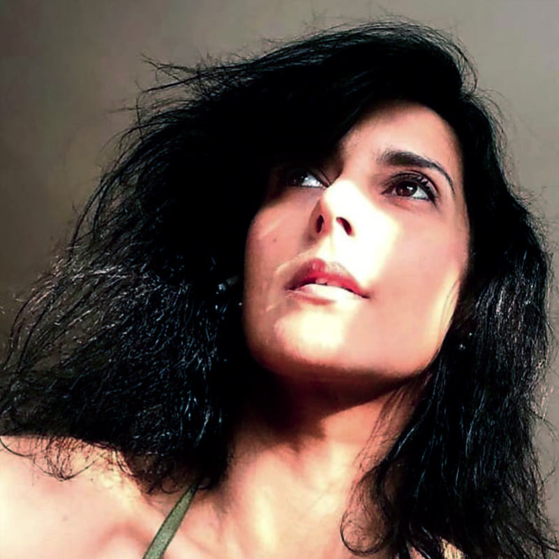 bollywood actress Tulip Joshi