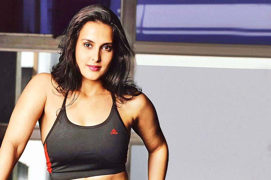 bollywood actress Tulip Joshi