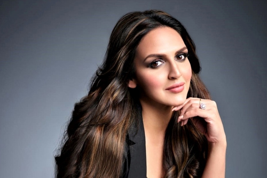 photo of  Esha Deol.