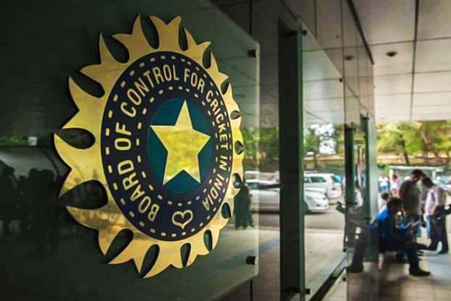 পরের মরসুমে অর্থাৎ ১৯৯৯-২০০০ সালের রঞ্জিতে যেন জ্বলে উঠেছিলেন যতীন। ৫০.১৫ গড়ে ৬৫২ রান করেছিলেন তিনি। তার মধ্যে ছিল ১৮৫ রানের ইনিংসও। তবে তাতেও টলেননি নির্বাচকেরা।