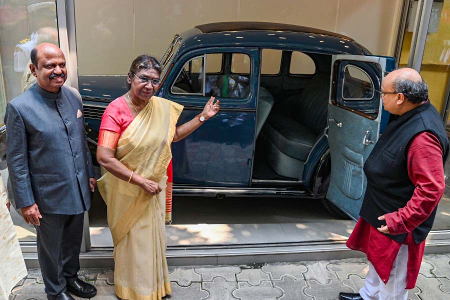 President Droupadi Murmu at Netaji Bhavan.