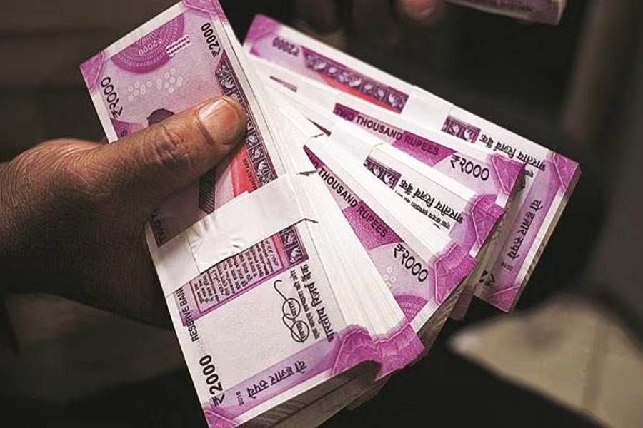 Why Swiss banks are famous yet controversial at the same time.