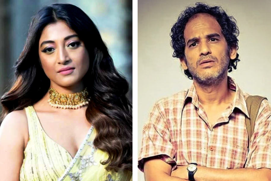 Tollywood Actor Paoli Dam and Ritwick Chakraborty’s movie were being shot in Burdwan but local people were not happy