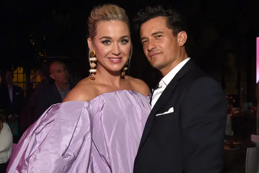 ২০১৬ সাল থেকে একে অপরকে চেনেন কেটি পেরি ও অরল্যান্ডো ব্লুম।