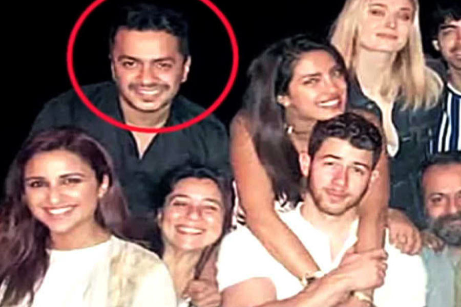 Priyanka Chopra wedding photo