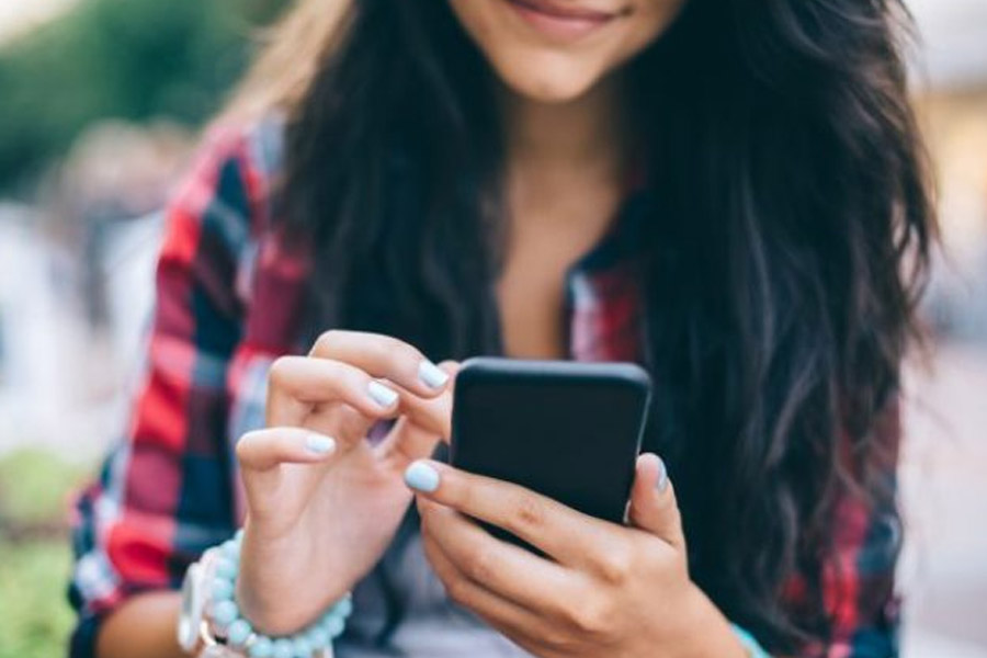 নিউ ইয়র্ক শহরের প্রশাসনিক কর্মকর্তাদের অভিযোগ, শুধু একটা ওয়েবসাইটে না, খুঁজলে বহু পর্ন ওয়েবসাইটেই গ্রেগরির ভিডিয়ো পাওয়া যাবে।