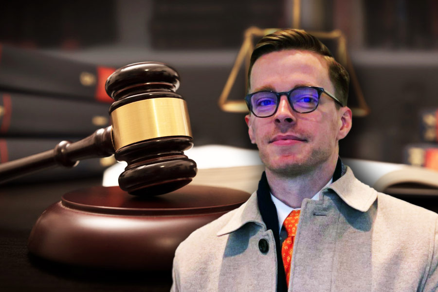 এই প্রসঙ্গে সিটি কাউন্সিলের সদস্য ভিকি প্যালাডিনো বলেন, ‘‘আদালতের প্রতি এই শহরের প্রতিটি স্তরের মানুষের পূর্ণ আস্থা থাকতে হবে। গ্রেগরির মতো ব্যক্তিদের নিয়োগ করলে বিচার ব্যবস্থার প্রতি জনগণের আস্থা নষ্ট হবে।’’