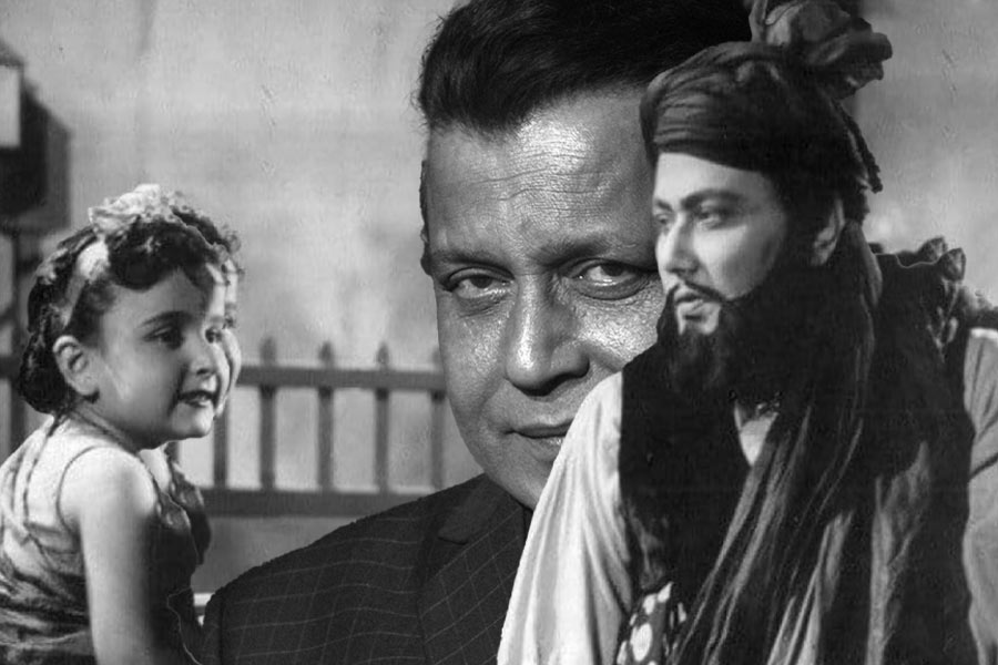 ‘প্রজাপতি’-র সাফল্যের পর নতুন অবতারে মিঠুন! 	