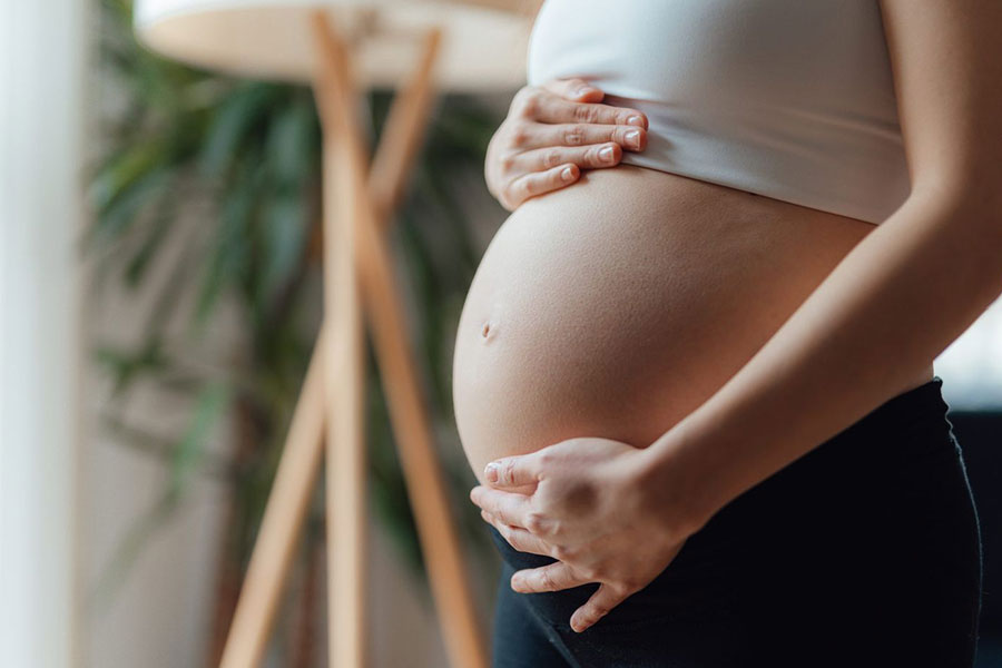 image of pregnant woman 