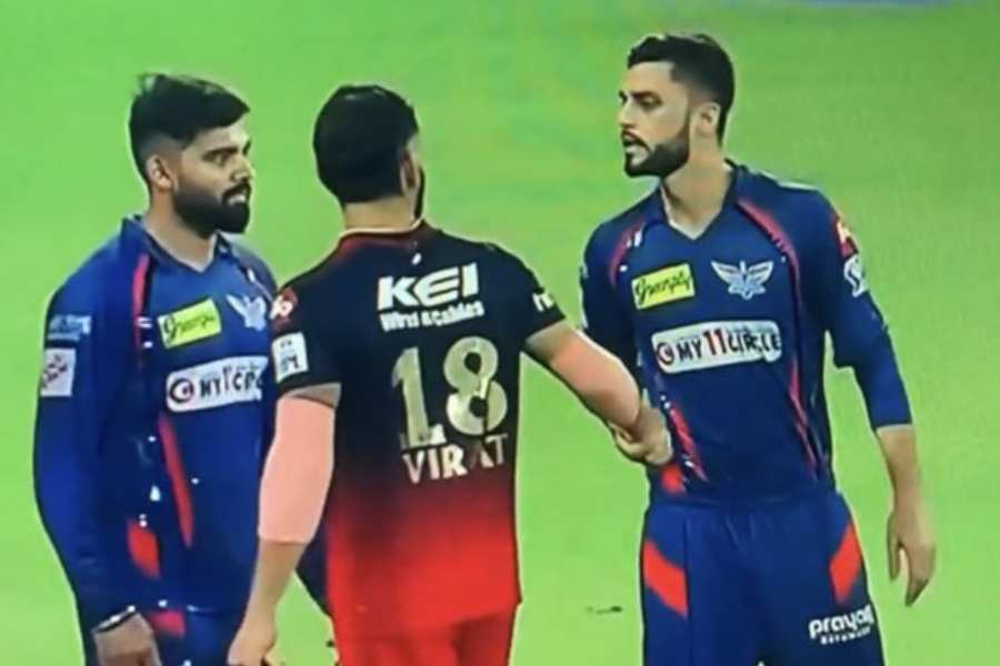 Controversy during match between RCB and LSG