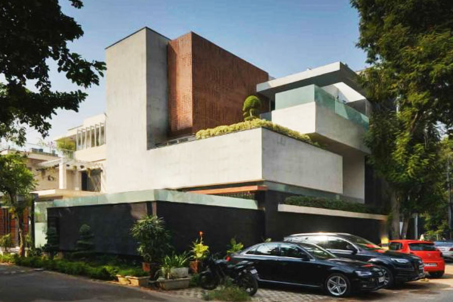 Virat Kohli and Anushka Sharma home