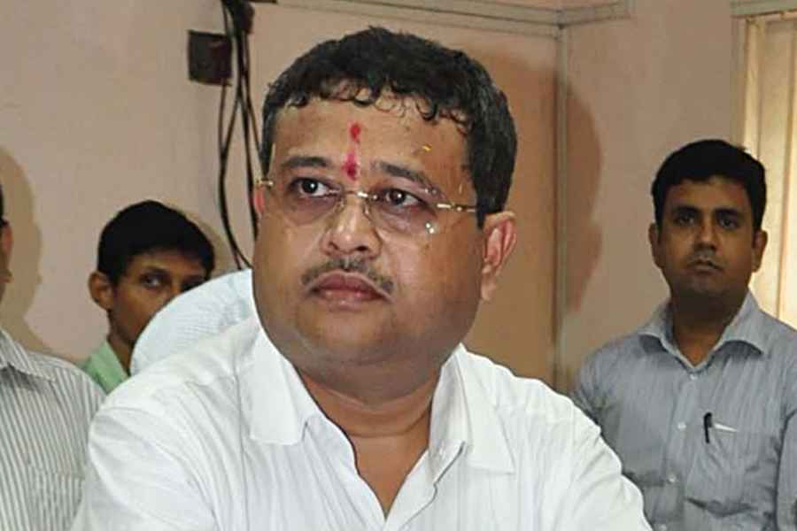 Opposition mocks Dibyendu Adhikari for getting a post in BJP party