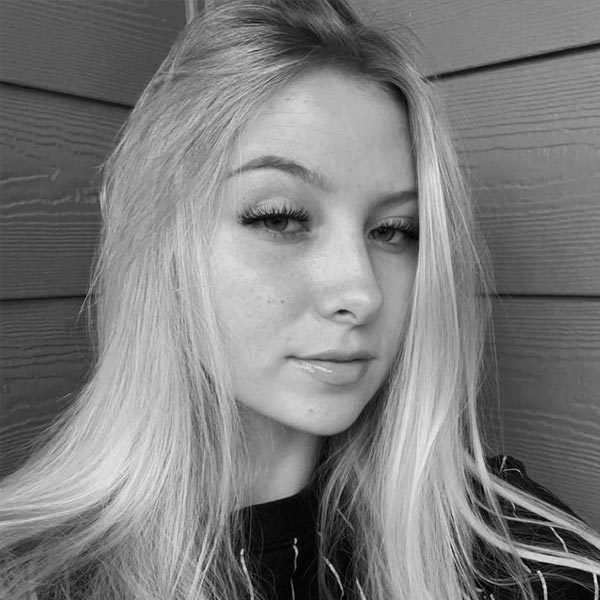 গত বছর আলিসাকে ব্রঙ্কস ডাকাত দমন শাখায় বদলি করা হয়েছিল। শহরে যে সব ডাকাতির ঘটনা ঘটে, তার তদন্তে যুক্ত রয়েছেন আলিসা।