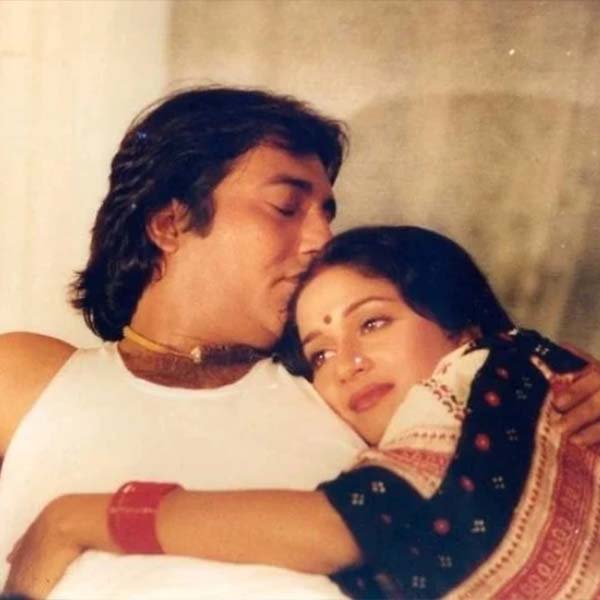 Madhuri Dixit with Vinod Khanna