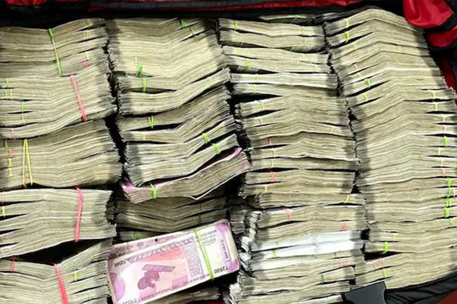 Image of cash recovered during IT raids in Karnataka