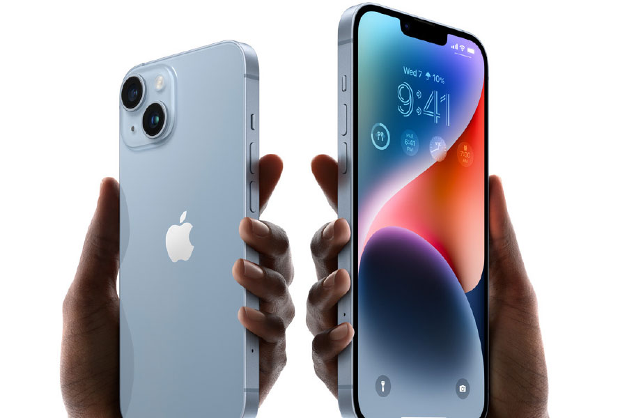 Dhirendra Prasad is an Indian origin Apple employee who stole crores from the Tech giant.