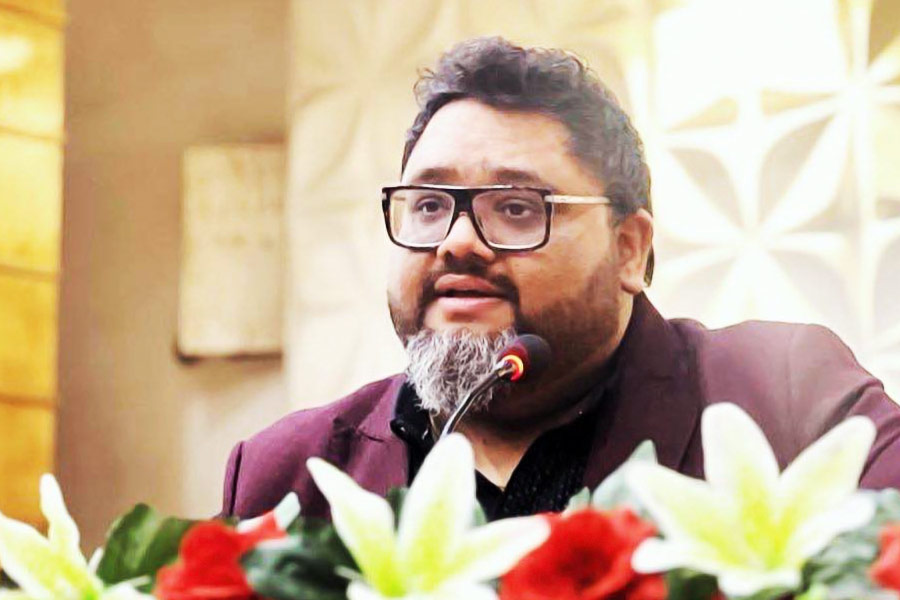 এরই মধ্যে নভেম্বরের গোড়ার দিকে চাকরি পেতে এক বন্ধুর সঙ্গে দেখা করতে যাওয়ার সময় দুর্ঘটনার কবলে পড়েন জয়কিষণ। চোখ খোলে হাসপাতালে।