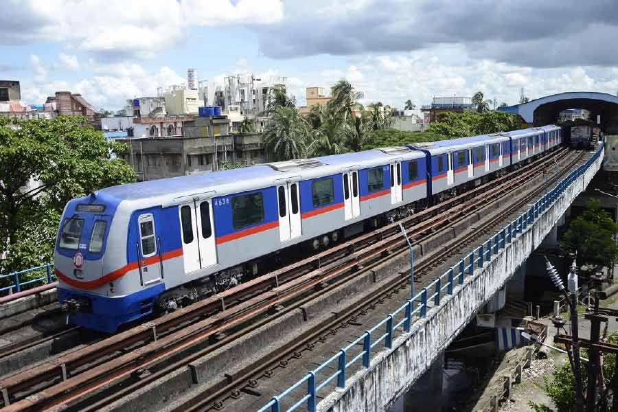 Normal services on Saturday but regulated metro services on Sunday