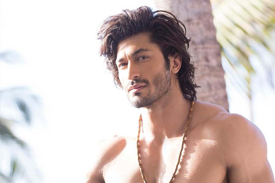  Bollywood actor Vidyut Jammwal shares his fitness secret and shares tips 