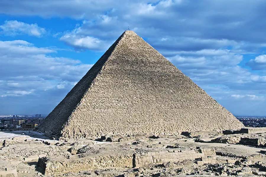 image of pyramid 