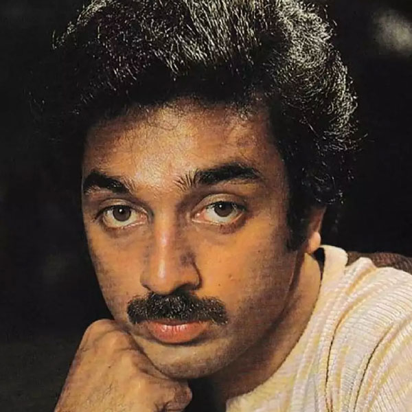 কিন্তু কমল এবং সিমরনের সম্পর্কের চাকা বেশি দূর গড়ায়নি। ‘পম্মল কে সমবন্দম’ ছবির শুটিং চলাকালীন সম্পর্কে আসেন তাঁরা। কিন্তু ছবি মুক্তির পরেই সিমরনের সঙ্গে পরকীয়া সম্পর্কে ইতি টানেন কমল।