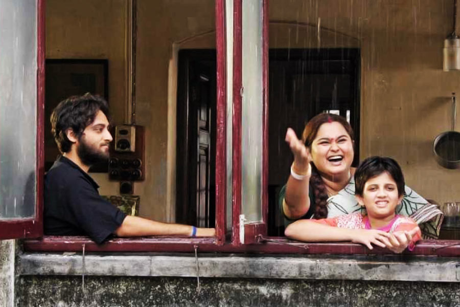 Image of Samadarshi and Sohini sen.