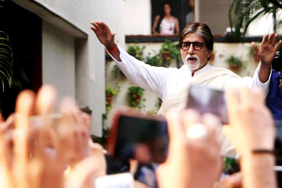 picture of Amitabh Bachchan i