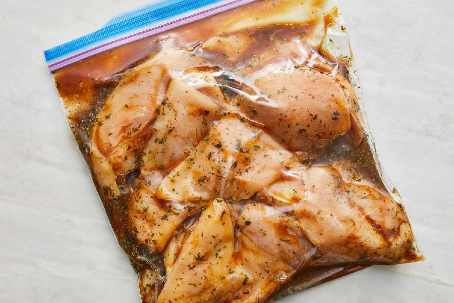 image of chicken marination.