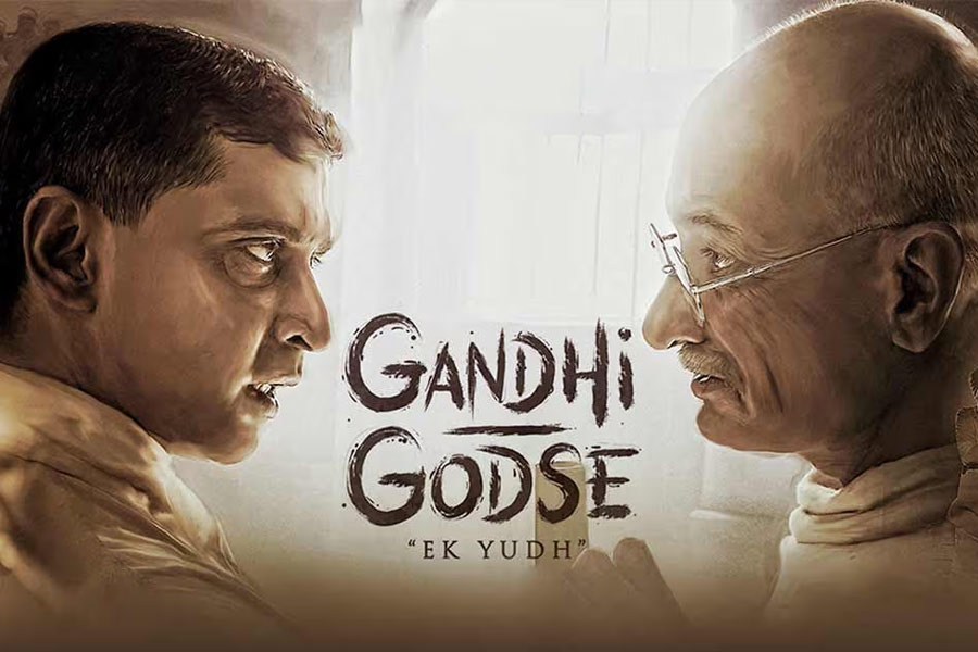 Gandhi Godse movie poster