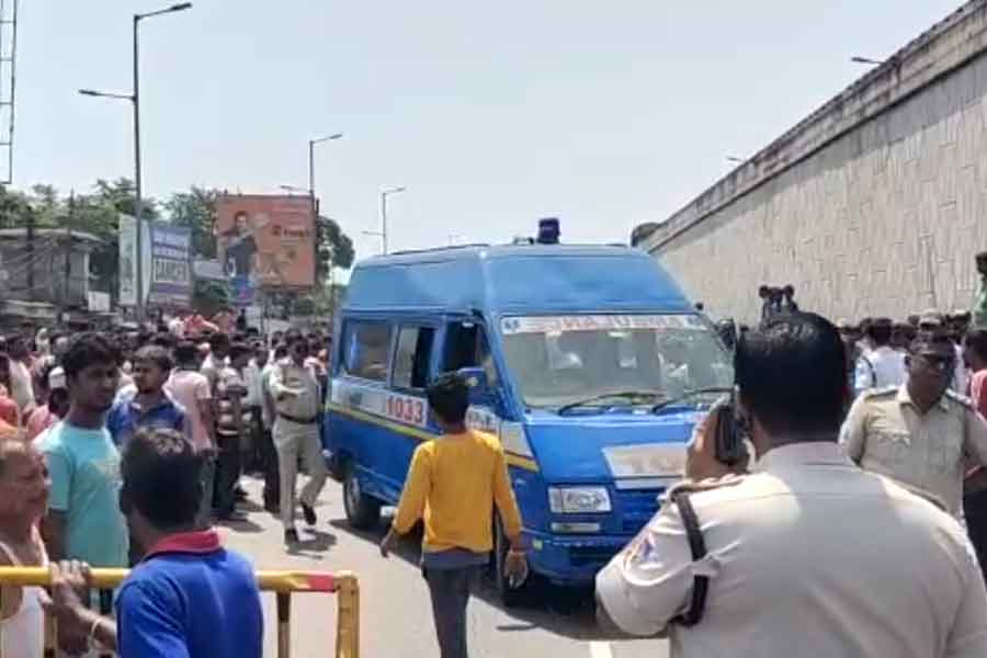 One biker died due to an accident at Durgapur