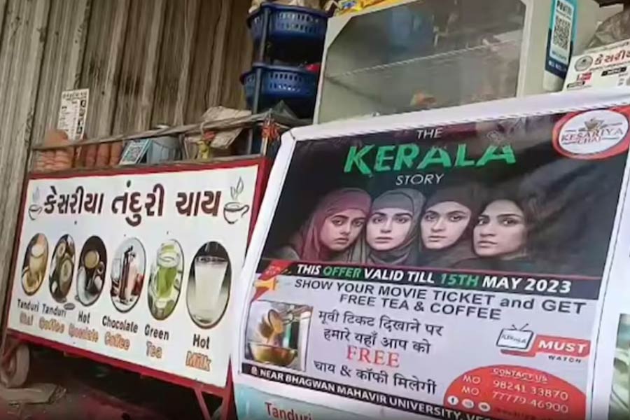Tea seller in Gujarat offers free tea and coffee after seeing ticket of The Kerala Story.