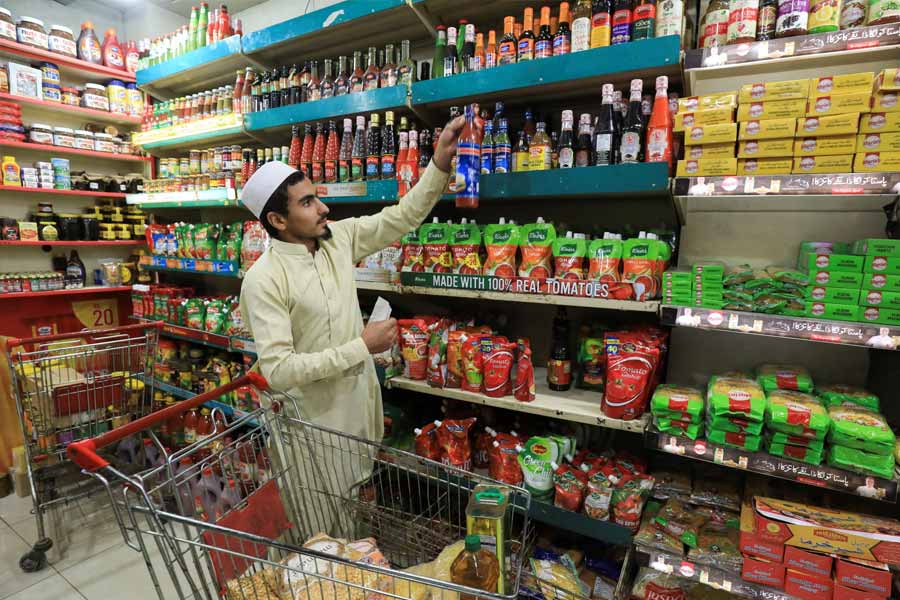 Taliban agrees to extend the CPEC in Afghanistan in the hope of economic development.