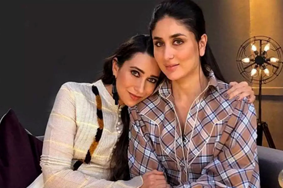 আদরের বোন ‘লোলো’র সম্পর্ক ভাঙার জন্য বচ্চন পরিবারের উপর রেগে গিয়েছিলেন করিনা। তাই অমিতাভ এবং অভিষেকের সঙ্গে একই ছবিতে কাজ করতে চাইতেন না অভিনেত্রী।