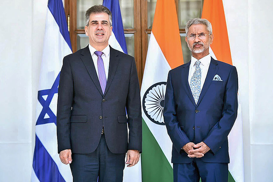 An image of Indian and Israeli Foreign Ministers