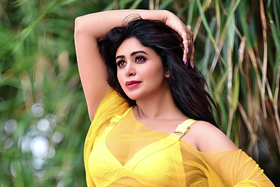 Ritabhari Chakraborty talks about why she chose Fatafati and her journey so far in tollywood 