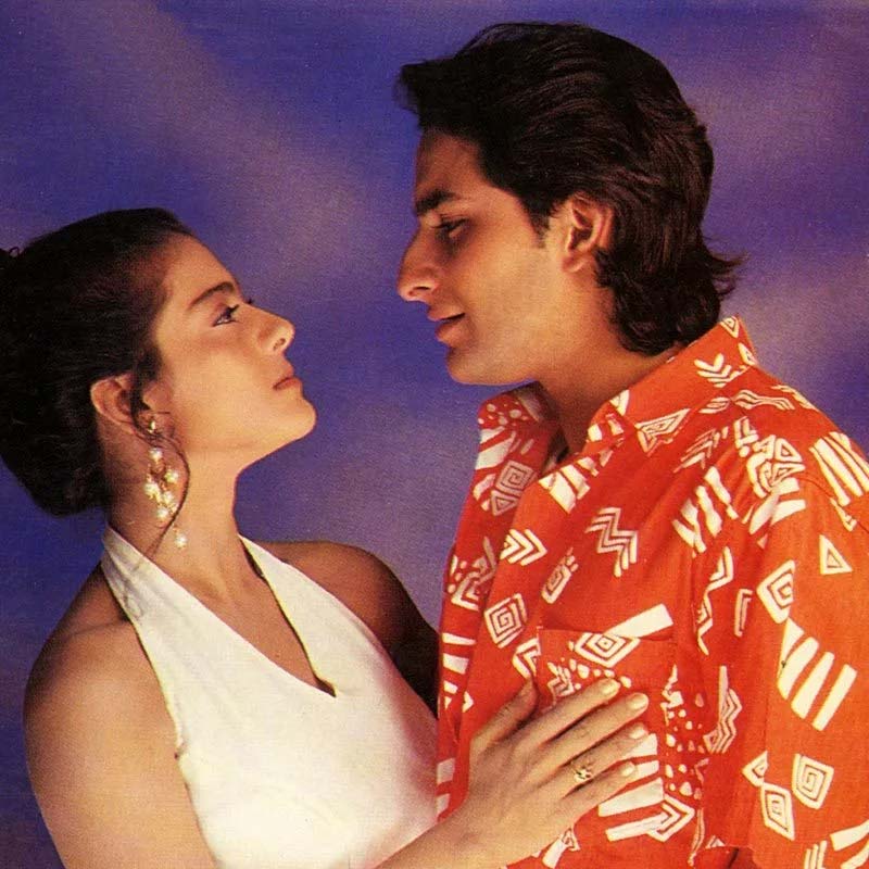 সইফকে যে ‘বেখুদি’ ছবি থেকে বাদ দেওয়া হয়েছে তা মেনে নিতে পারেননি কাজল। তাই রাগের বশে অমৃতা সম্পর্কে এই ধরনের মন্তব্য করে ফেলেছেন বলে দাবি করেন অমৃতা।