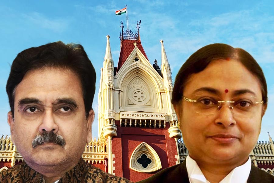 Justice Amrita Sinha agrees with Justice Abhijit Ganguly’s order in Municipality Scam Case.