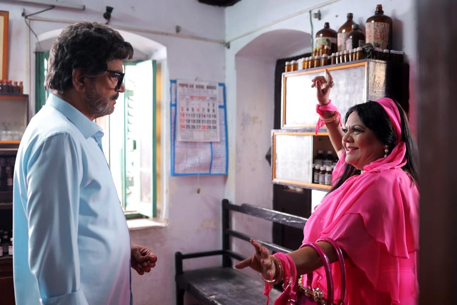 Director Paramita Munsi finished shooting for her latest film Hema Malini starring Chiranjeet 