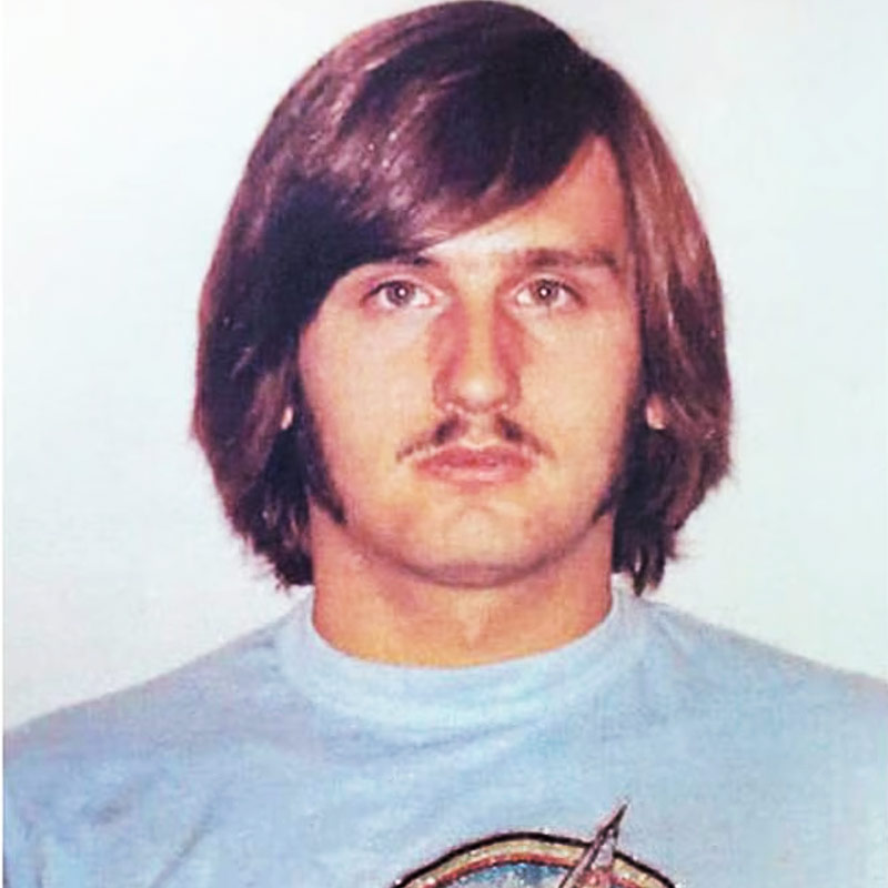 ডেভিড নেব্রাস্কার বাসিন্দা। আর শেরিলের বাড়ি ছিল ডেনভার থেকে কিছু দূরে চেরি হিলস গ্রামে। কেউ কেউ অভিযোগ করেন, কোনও কারণ ছাড়াই সিলভিয়াকে খুন করেছিলেন ডেভিড। কেউ আবার বলেন, অন্য এক অপরাধ গোপন করতেই এই খুন।