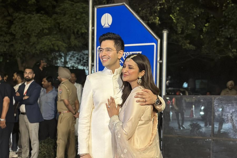 Parineeti Chopra and Raghav Chadha engagement